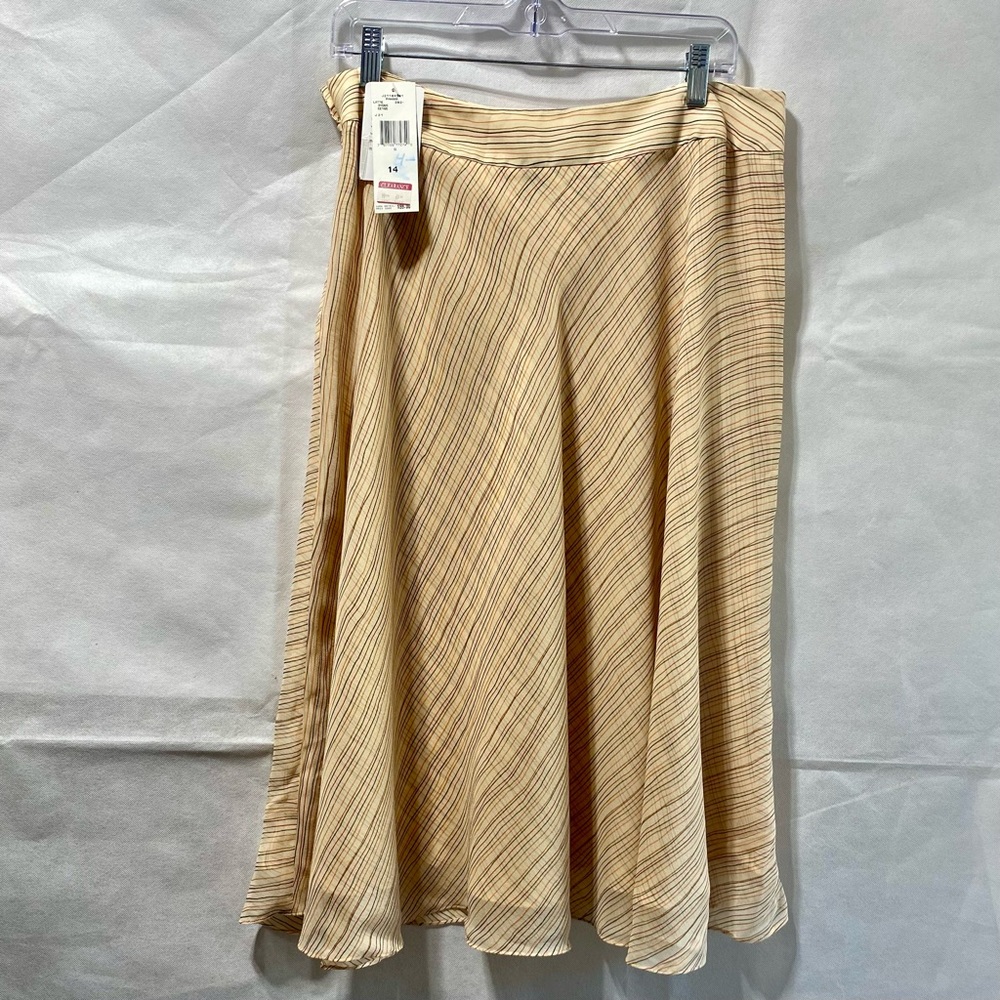 Jones New York - Elegant Beige Striped Skirt - Size 14